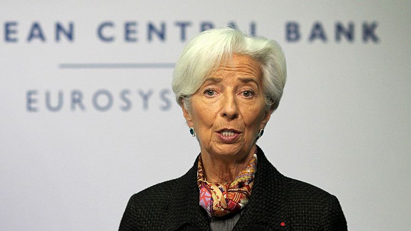 Las mañanas de RNE - El dilema de Lagarde en el BCE: atajar la subida de precios sin frenar la recuperación - Escuchar ahora