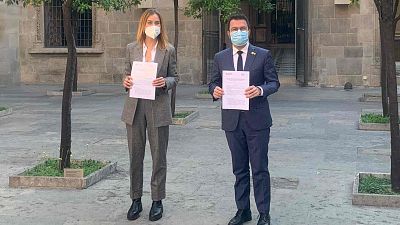 Aragonès i Albiach segellen a la Generalitat l'acord pels comptes de l'any vinent