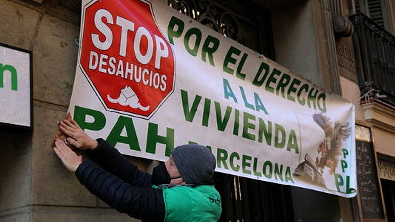 El moviment per l'habitatge acusa JxCat de bloquejar la nova llei antidesnonaments catalana