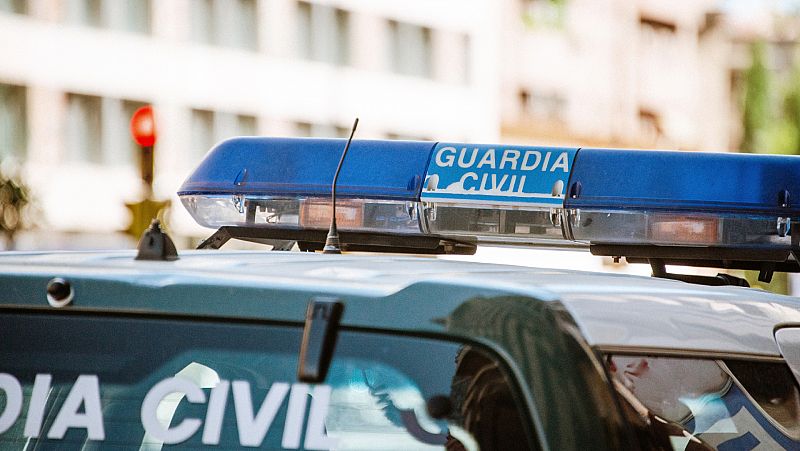 14 horas Fin de Semana - Asesinada una mujer en Torrevieja presuntamente a manos de su pareja - Escuchar ahora