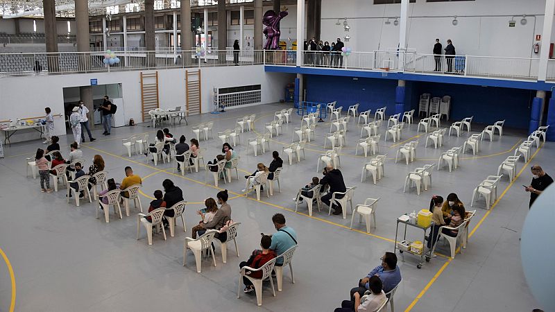 Las mañanas de RNE con Íñigo Alfonso - Sin cuarentena para los contactos estrechos de un positivo que estén vacunados - Escuchar ahora 