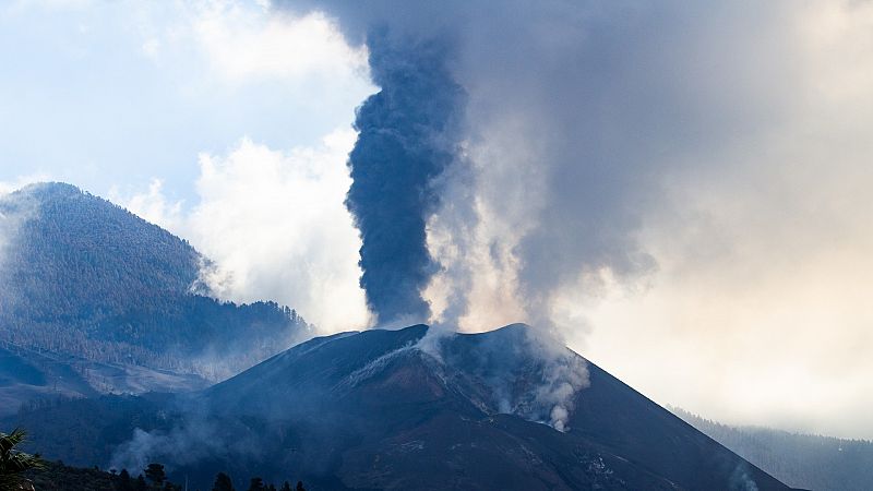 Más cerca - El volcán de La Palma se apaga - Escuchar ahora