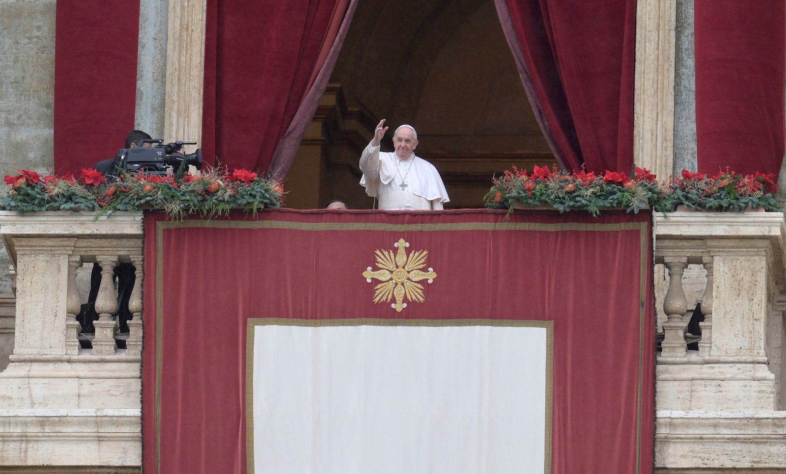 14 horas Fin de Semana - El Papa pide llevar la vacuna a los países pobres y apela al acuerdo entre estados - Escuchar ahora