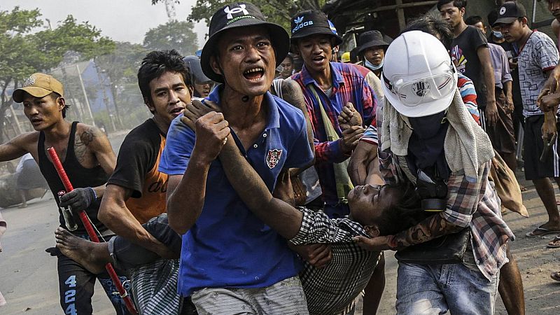 Cinco Continentes - Repunta la violencia del régimen en Myanmar - Escuchar ahora