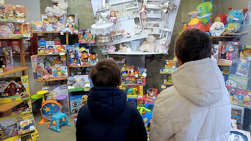 Las mañanas de RNE - Regalos de reyes seguros para los más pequeños  - Escuchar ahora