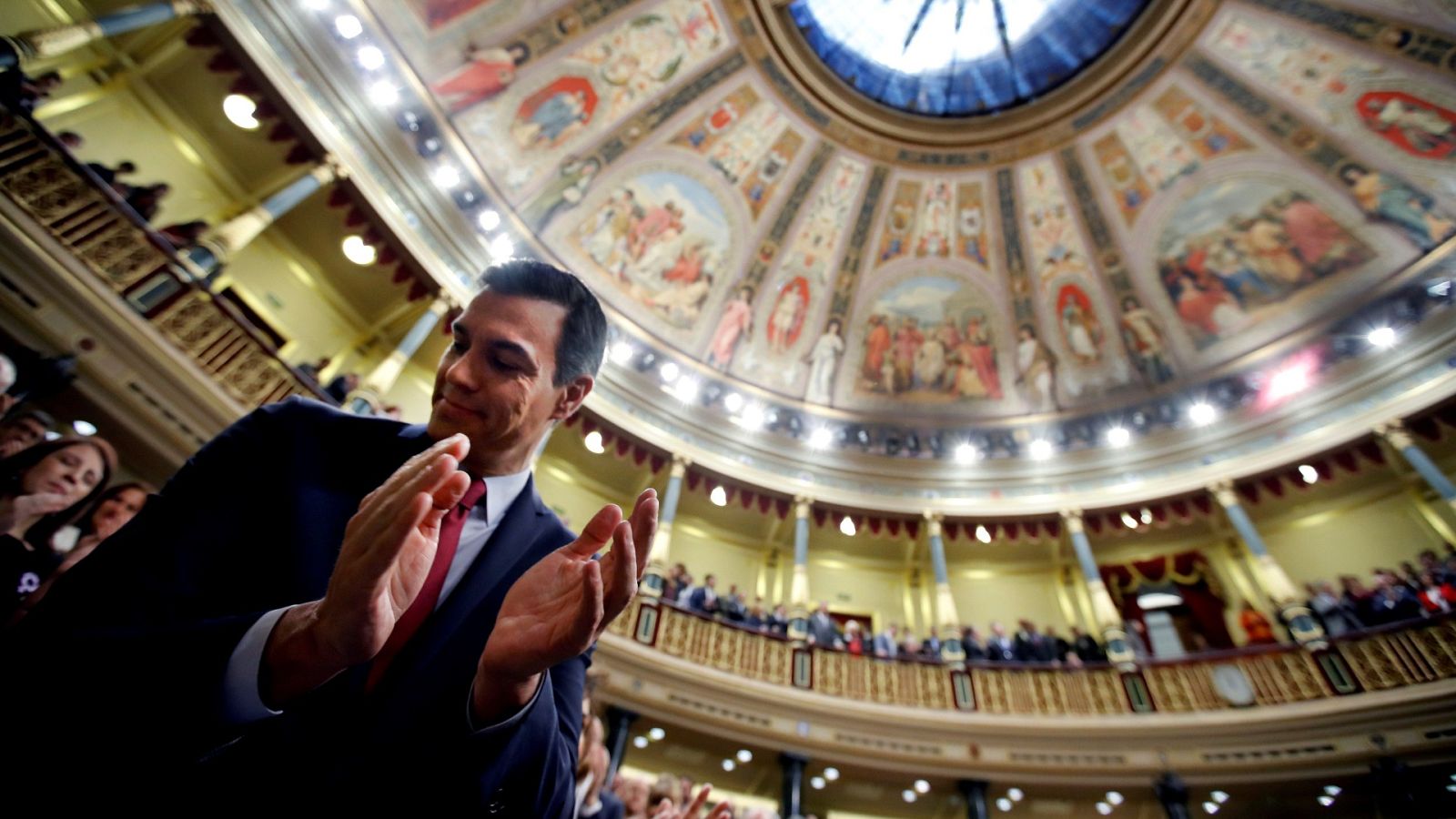 Las mañanas de RNE con Íñigo Alfonso - Dos años de legislatura: nuevo clima en el Gobierno y un PP que busca adelantarse  - Escuchar ahora 