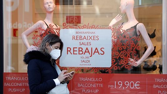 Serveis informatius Ràdio 4 - La primera jornada de rebaixes arrenca sense massificacions