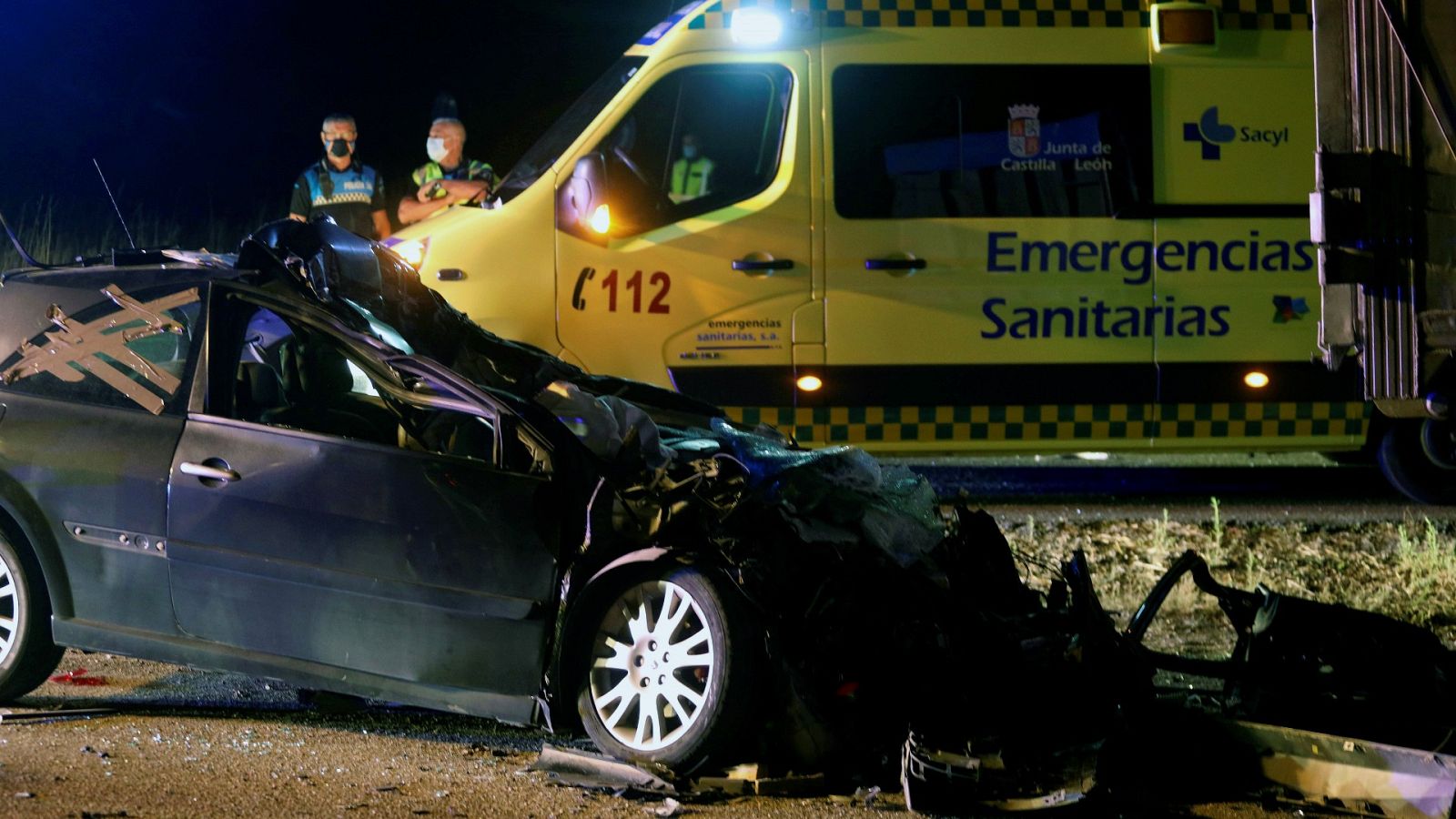 14 horas - 1.004 fallecidos en carreteras en 2021, la cifra más baja desde 1960 - Escuchar ahora 