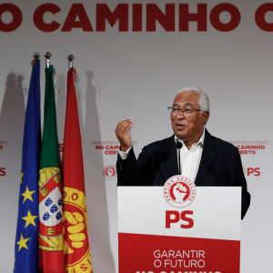 Reportajes 5 continentes - Reportajes 5 Continentes - Portugal afronta unas elecciones inciertas - Escuchar ahora