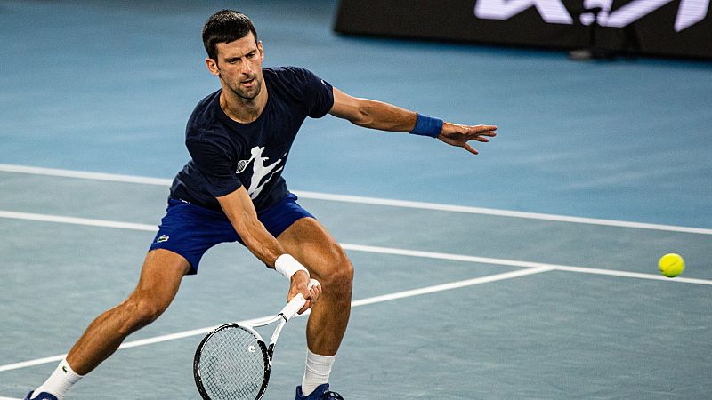 14 horas - Novak Djokovic intenta evitar su expulsión de Australia - Escuchar ahora 