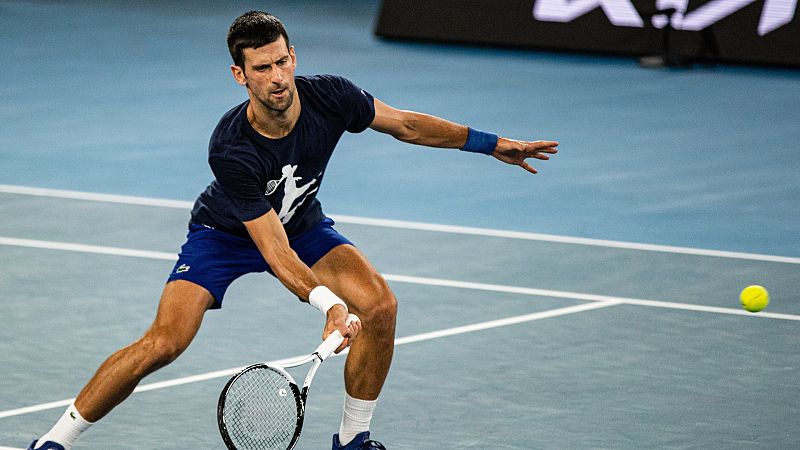 14 horas - Novak Djokovic intenta evitar su expulsión de Australia - Escuchar ahora 