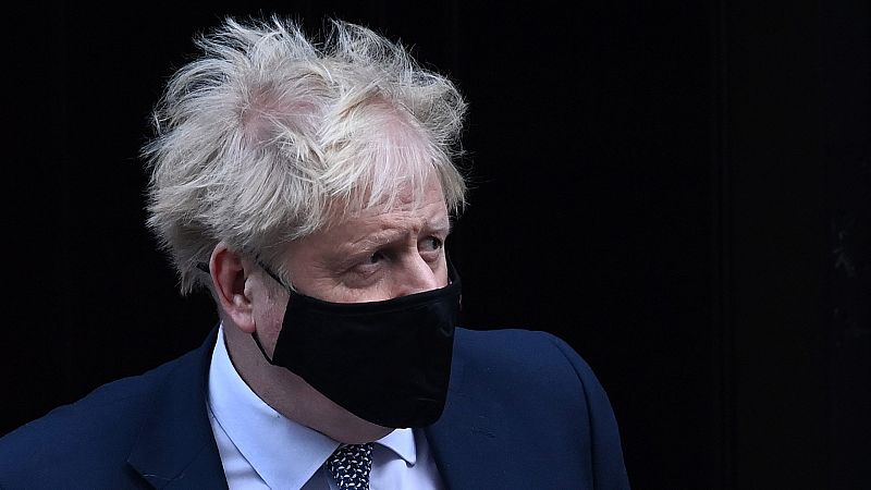 España a las 8 Fin de semana - Disculpas formales del Gobierno británico ante la Reina de Inglaterra - Escuchar ahora