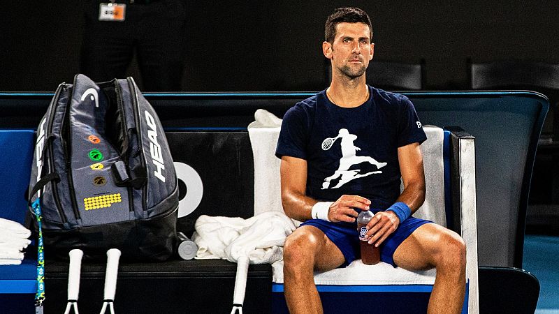 Boletines - Novak Djokovic detenido de nuevo y a la espera del juicio - Escuchar ahora