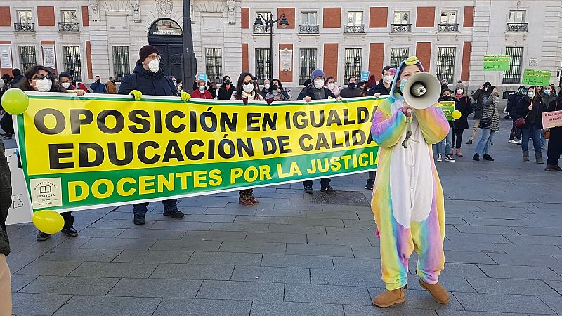 14 horas fin de semana - 'Docentes por la Justicia', contra el borrador de la oposición que prima a los interinos - Escuchar ahora