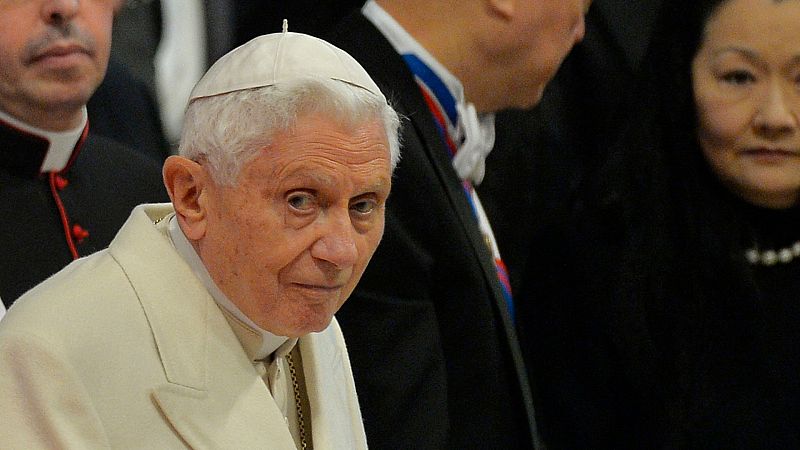 24 horas - Benedicto XVI, acusado de inacción ante abusos sexuales en Alemania durante su arzobispado - Escuchar ahora