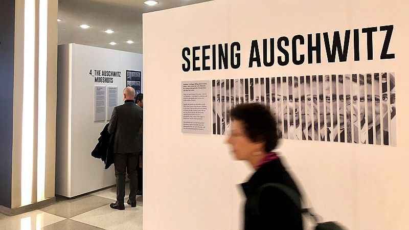 Las Mañanas de RNE - 77 años de la liberación de Auschwitz: "Nos toca mantener la memoria viva a los que hemos escuchado ese testimonio" - Escuchar ahora