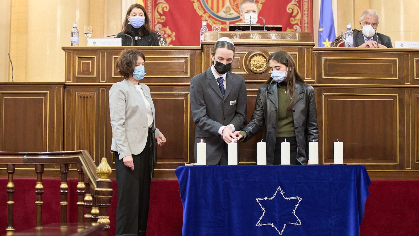 Más cerca - "Aumentan los intentos de dañar la memoria del Holocausto" - Escuchar ahora