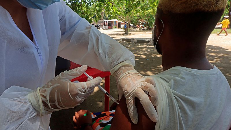 África hoy - Covax abre un nuevo frente para acabar con la pandemia - 27/01/22 - escuchar ahora