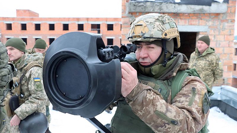 Cinco continentes - Tensión en Ucrania, urnas en Portugal - Escuchar ahora