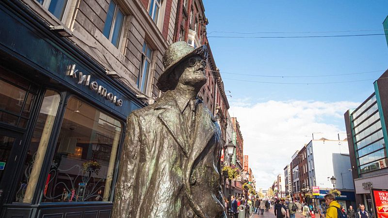 14 horas - Dublín celebra los cien años del 'Ulises' de James Joyce - Escuchar ahora