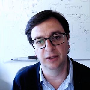 Cerebros sin fronteras. El podcast - Cerebros sin fronteras. El podcast - Esteban Moro, estudiando la sociedad con el microscopio del big data - Escuchar ahora