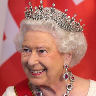 Isabel II de Inglaterra. De profesión, reina 