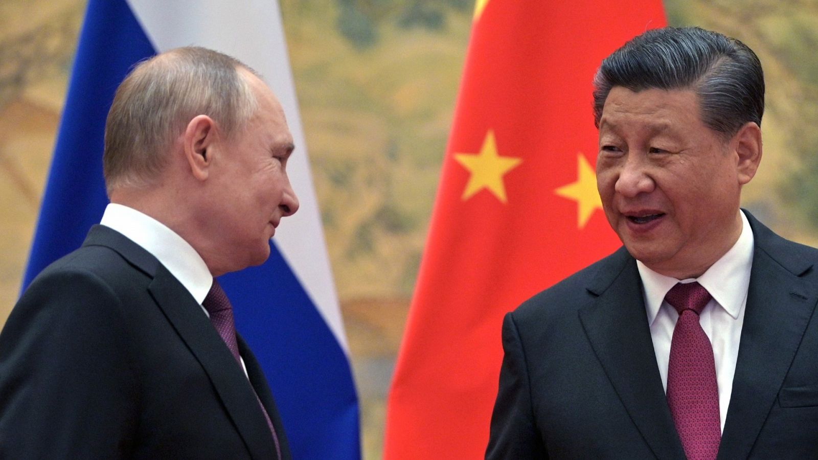 24 horas - China y Rusia declaran su oposición conjunta a la expansión de la OTAN - Escuchar ahora 