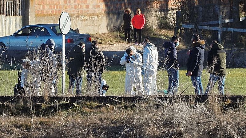 Boletines RNE - Localizan el cuerpo de una mujer en la zona en la que se busca a Esther López - Escuchar ahora