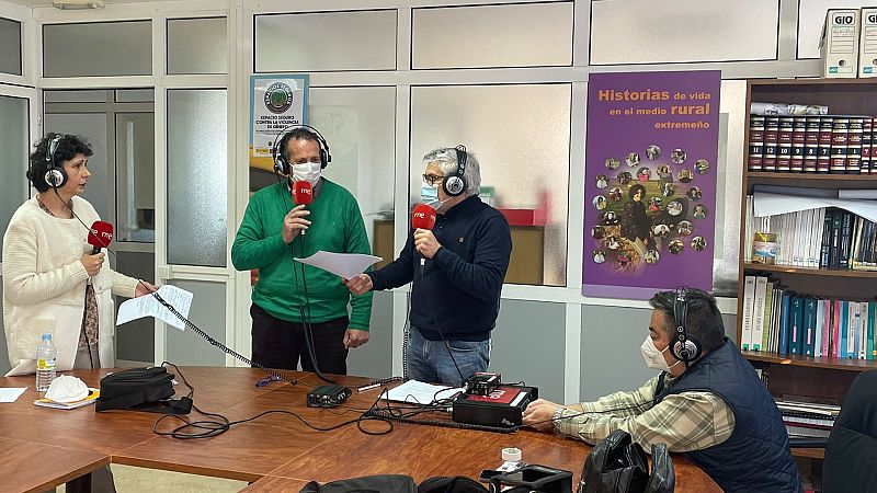 Más cerca - 20.000 pacenses ven restringido su acceso al agua - Escuchar ahora 