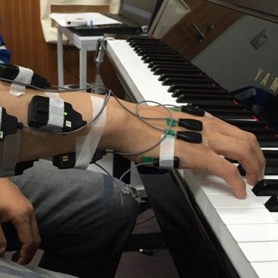 Longitud de onda - Pianistas con guantes - 10/02/22 - escuchar ahora