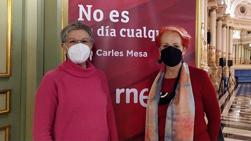 Milagros Pérez Oliva Rosa M. Calaf Café de las 9
