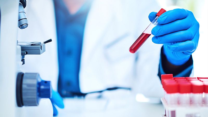 Las Mañanas de RNE - La ley de Ciencia y la romantización de la precariedad en la investigación - Escuchar ahora