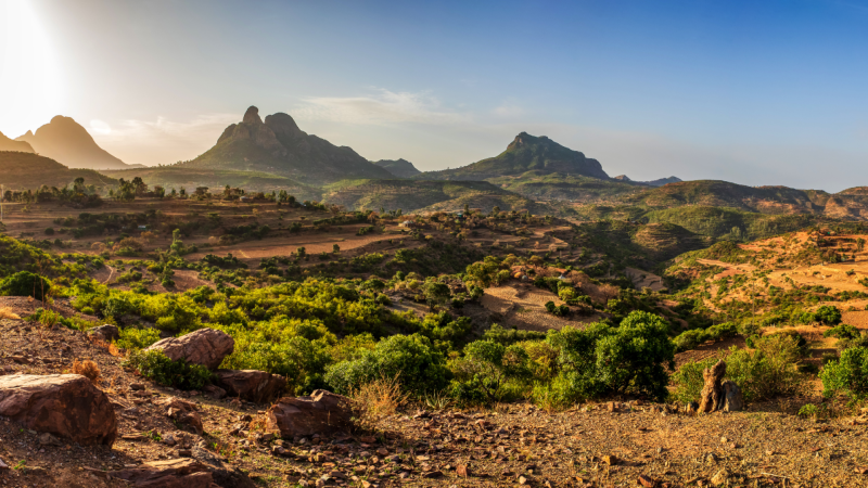 La vuelta al mundo con Miquel Silvestre - El tr�pico - 24/02/22  - Escuchar ahora