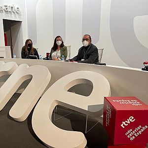 Artesfera - Artesfera - Feria ARCO, especial aniversario 40+1, en Ifema - 25/02/22 - escuchar ahora