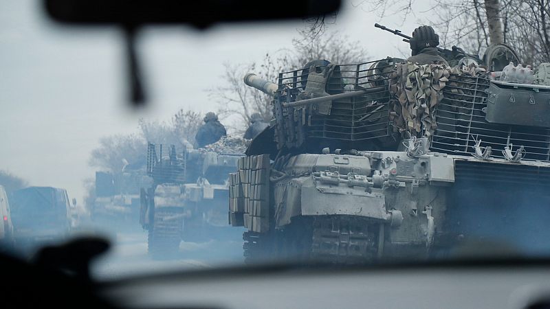 24 horas fin de semana - Rusia ordena a su ejército ampliar la ofensiva sobre Ucrania en todos los frentes - Escuchar ahora