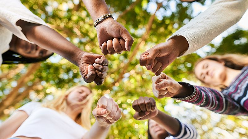Más cerca - El difícil reto de alcanzar la discriminación cero - Escuchar ahora