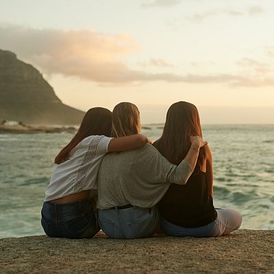 Reportajes RNE - Mujeres, no madres - Escuchar ahora