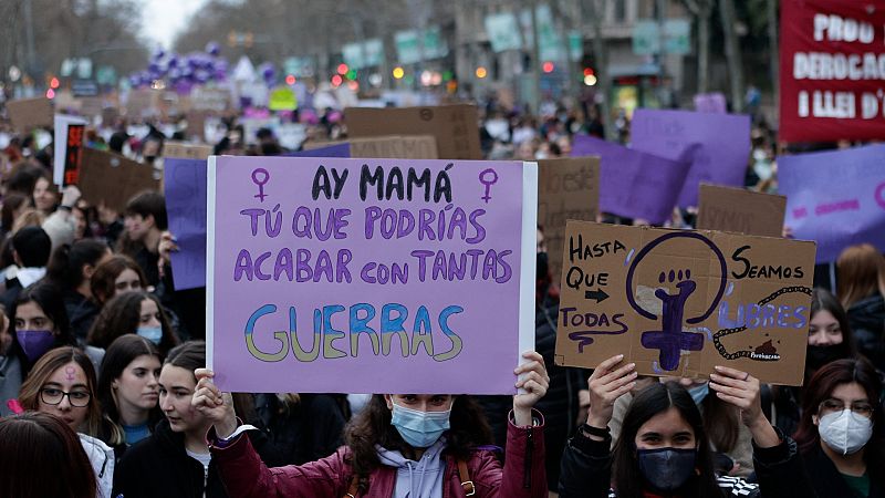 24 horas - El movimiento feminista vuelve a las calles dos años después - Escuchar ahora