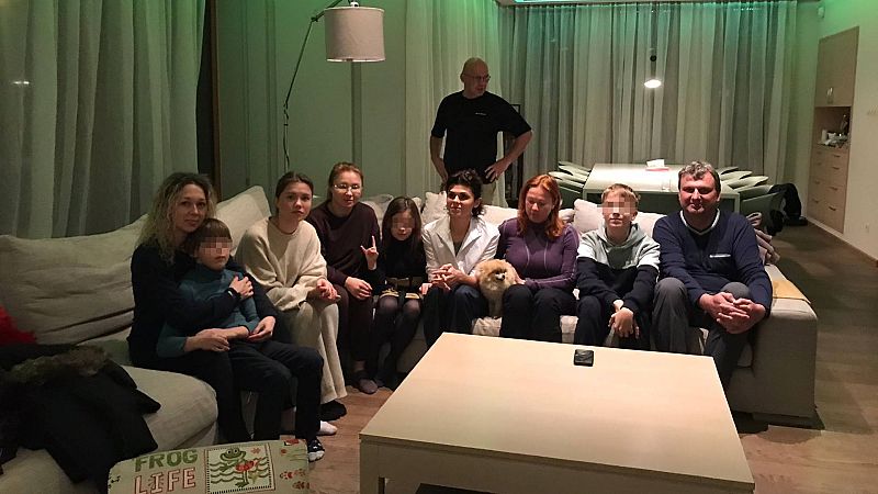 Las mañanas de RNE con Íñigo Alfonso - Todos los hogares de Bogdan, el exportador de frutas polaco que acoge a seis familias ucranianas - Escuchar ahora 