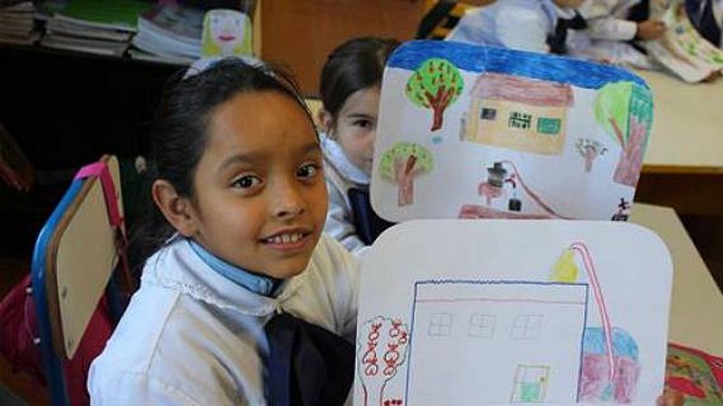 Reportajes 5 Continentes - El retroceso de la educación de las niñas en América Latina - Escuchar ahora