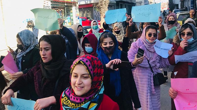 Reportajes 5 Cotinentes - 8M: la difícil lucha de las mujeres en Afganistán - Escuchar ahora