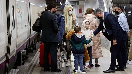 Serveis informatius Ràdio 4 - Barcelona, un dels tres grans centres de rebuda de refugiats ucraïnesos a l'Estat