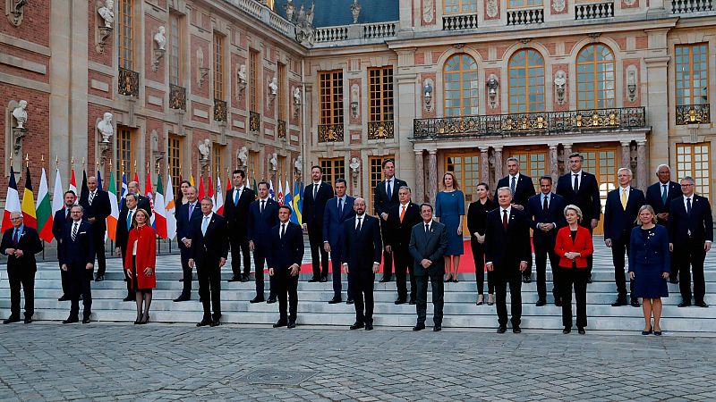 Cinco continentes - La Comisión Europea y el G7 preparan nuevas sanciones a Rusia - Escuchar ahora