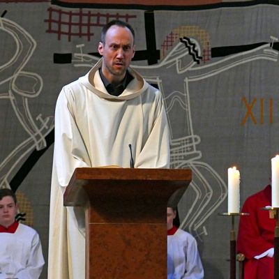 Sicut Luna perfecta - Segunda semana de Cuaresma - 13/03/22 - escuchar ahora