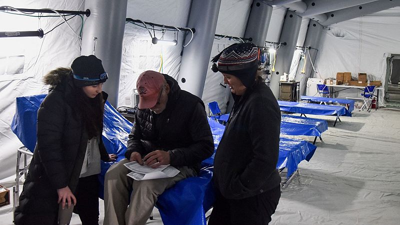 14 horas fin de semana - Médicos Sin Fronteras, en Mariúpol: "No se puede describir, es un completo desastre humanitario" - Escuchar ahora