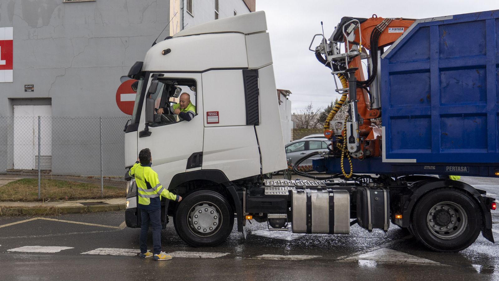 24 horas - Federación de Transporte: "El Gobierno tiene que intervenir los beneficios extraordinarios de las petroleras" - Escuchar ahora