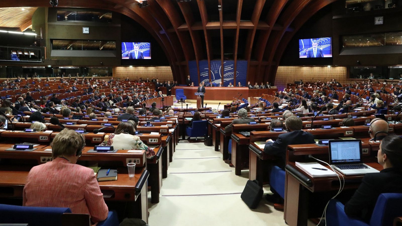 Las mañanas de RNE con Íñigo Alfonso - Rusia abandona el Consejo de Europa y revoca el Convenio de Derechos Humanos - Escuchar ahora