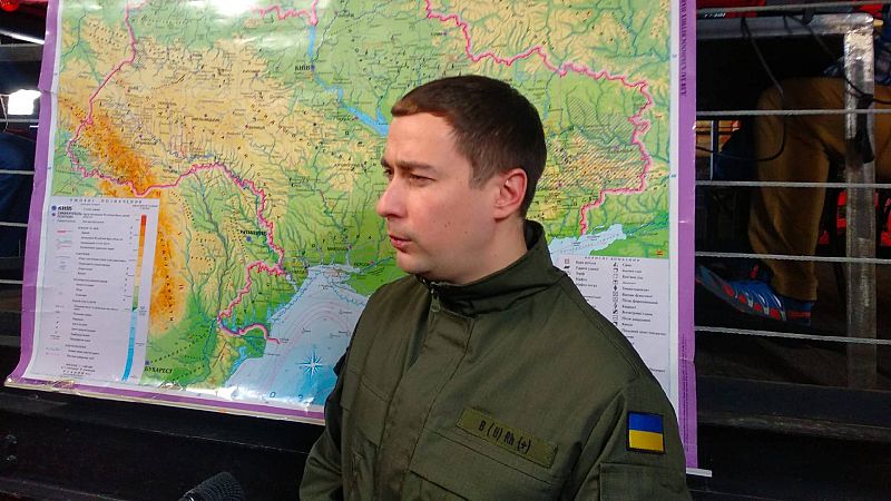 24 horas - Zelenski prohíbe la exportación de algunos productos agrícolas para garantizar el abastecimiento nacional - Escuchar ahora