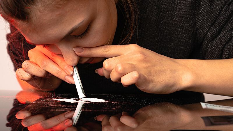Los devastadores daños de la cocaína en la nariz - escuchar ahora