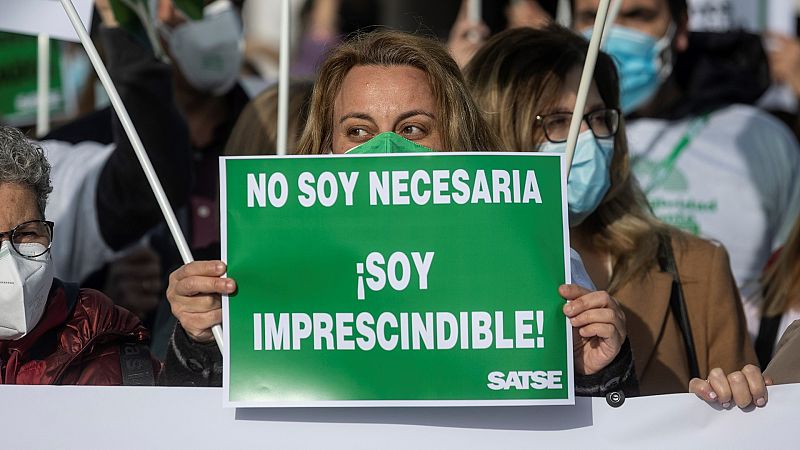 Más cerca - "Es irresponsable prescindir de enfermeras fundamentales" - Escuchar ahora